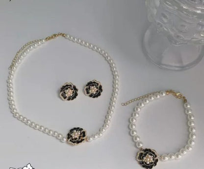 Elegant Flower Design Pearl Stone Set / Necklace/ Earrings /braclet