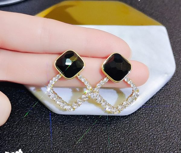 Zircon Korean Black Shiny Earing Resin Rhombus
